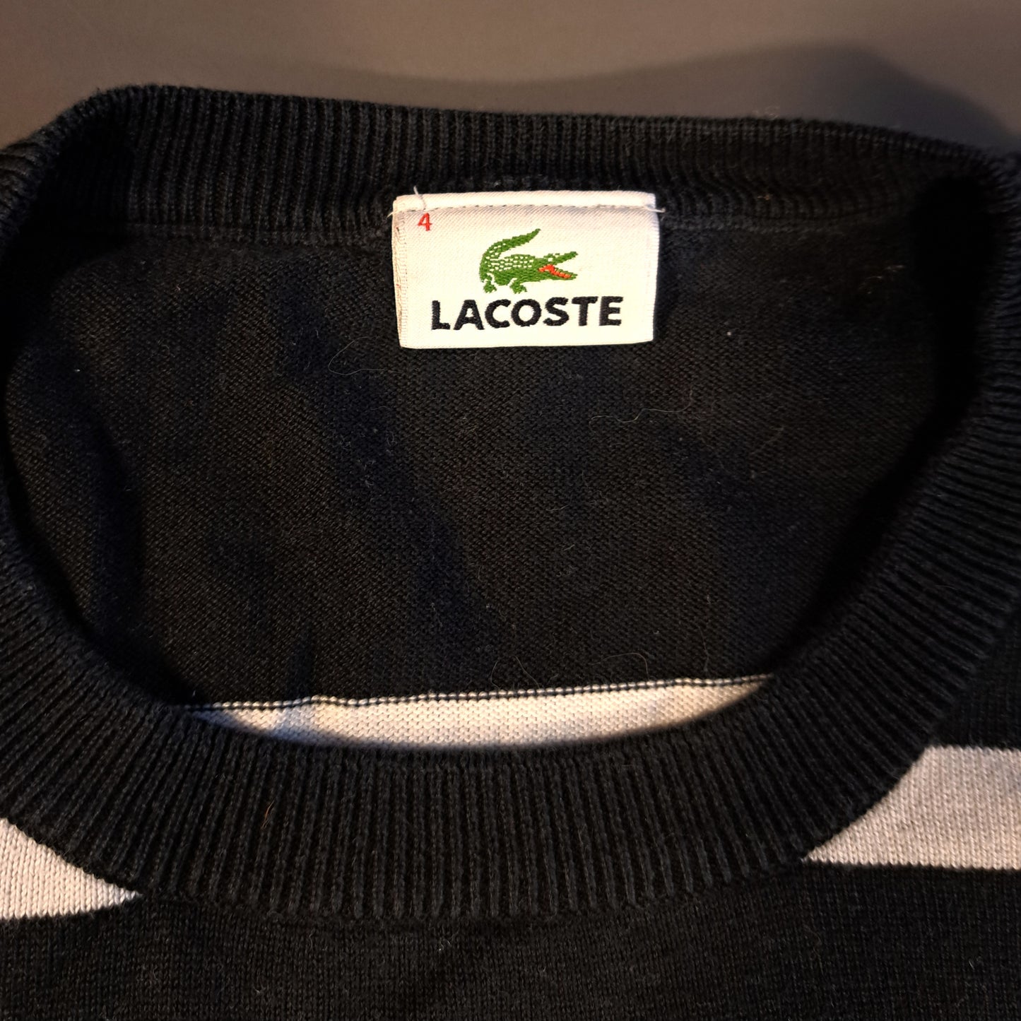 Lacoste Sweater (M)