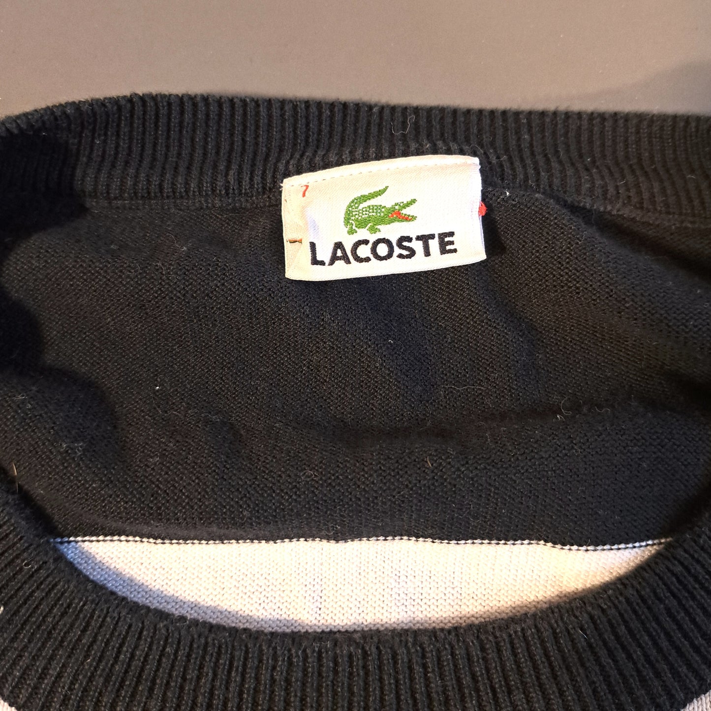Lacoste Sweater (L)